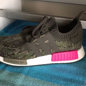 Addias Nmd rare pink Japanese Colorway